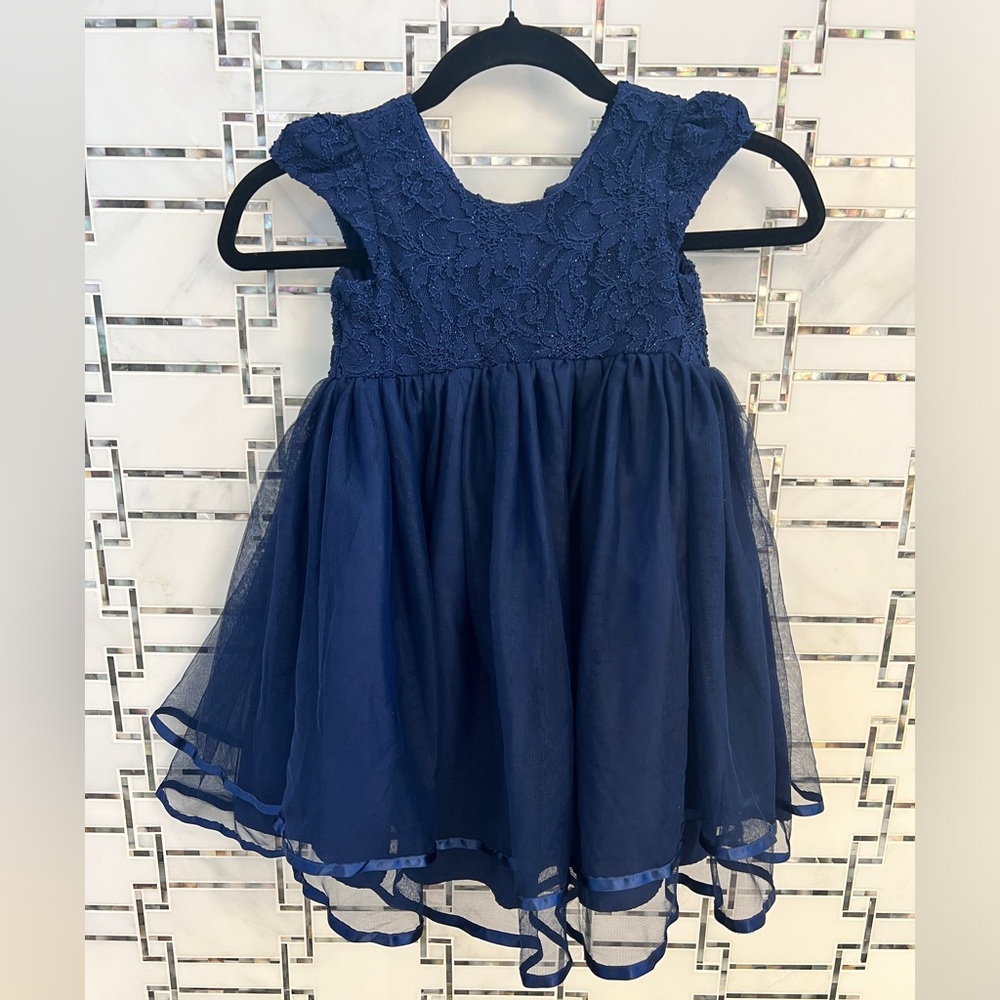 Size 4 Navy Blue Formal Dress